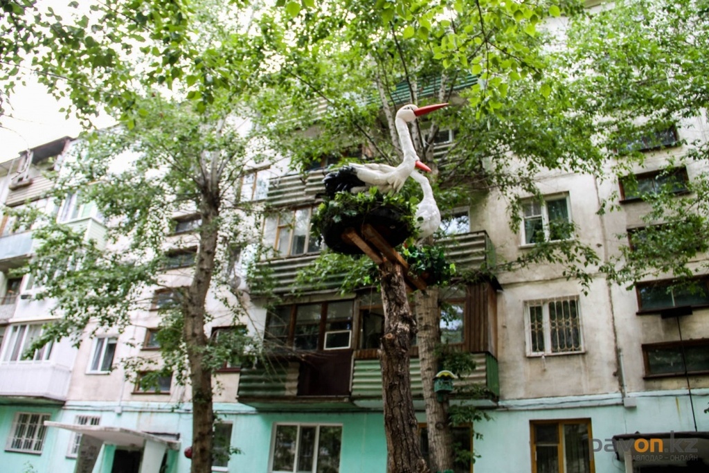 841715d273be2240034a496537bf2a5893618db0